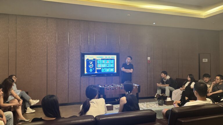 勿忘国殇，吾辈自强，珍爱和平，开创未来——浙投号组织集体观看影片《731》